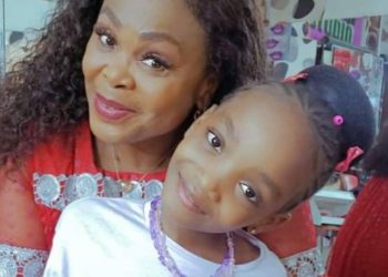 KETIA ANZOUER: l’héritage de grand-mère