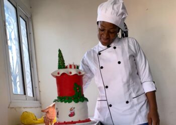 EXTRA CAKE DESIGN : L’ascension étonnante de merveille Djouka merveille