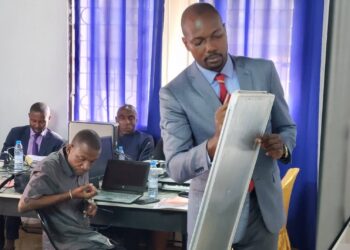 CHRISTIAN ZOGO GWET : « ARKIV facilite le partage de documents, améliore la recherche d’informations»