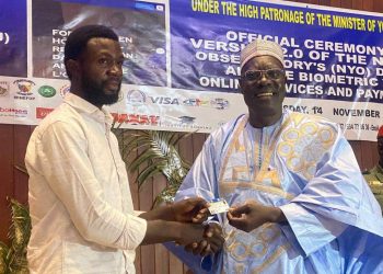 Carte Jeune Biométrique : New-look