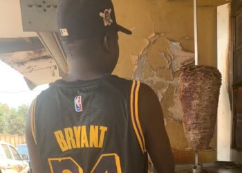 Fast-foods : les serveurs renflouent les caisses