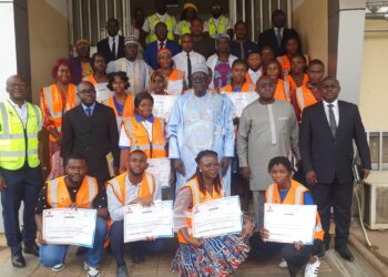 Programme de promotion de l’entrepreneuriat jeune : les jeunes touchent au financement