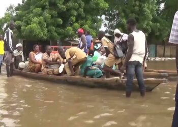 Far north: Biya orders 95MCFA relief for flood-affected students