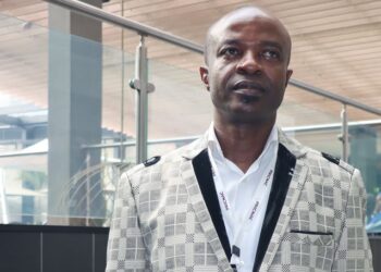  Dr. Alban Ngatchou : le génie derrière la batteuse automatique innovante