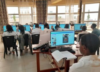 Formation aux métiers du numérique : de nouvelles bourses offertes