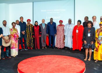 TEDx Yaoundé: Plus haut, plus fort