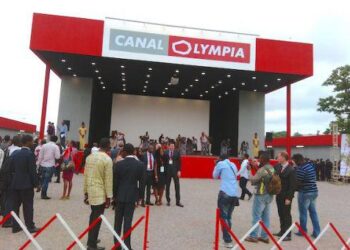 Université de Yaoundé I : pause à Canal Olympia