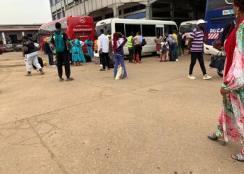Agences de voyage de Yaoundé : l’affluence se fait de plus en plus ressentir