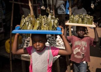 Commerce des jeunes dans la rue : la rentrée scolaire en ligne de mire