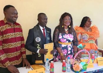 Université de Dschang: une première promotion de maîtres-archéologues