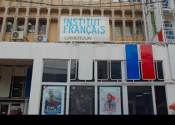 Crise post-électorale : l’Institut Français du Cameroun suspend ses activités