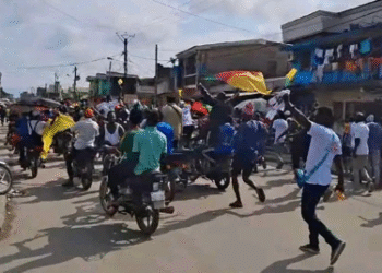 Manifestations du 26 octobre: la rue parle jeune
