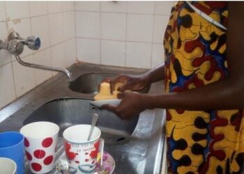 Femmes de ménage : un maillon essentiel dans les foyers