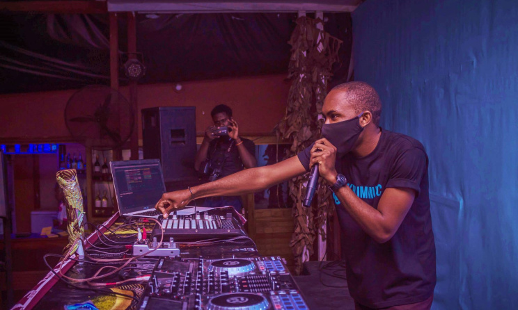 CREATOR: gd-jpeg v1.0 (using IJG JPEG v80), quality = 95